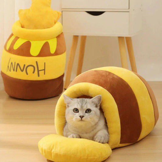 niche pour chat jaune